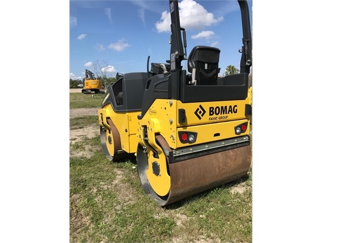 Compactadora Vibratoria Bomag BW138AD en venta Ref.: 1571756417381687 No. 4