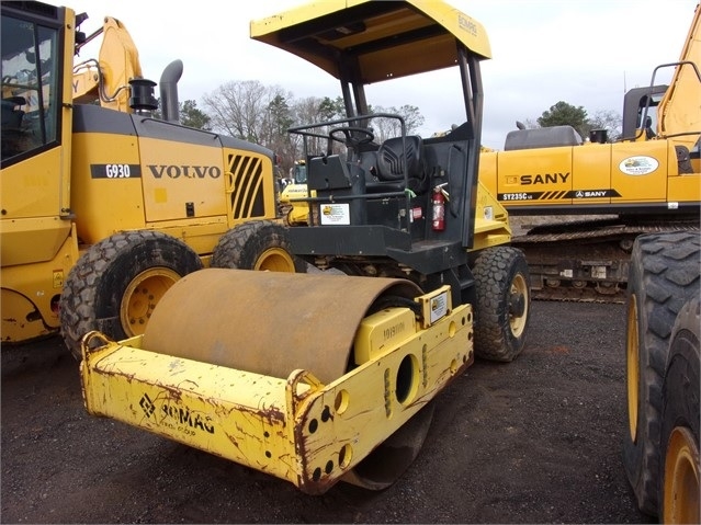 Compactadora Vibratoria Bomag BW145D