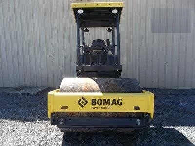 Compactadora Vibratoria Bomag BW145D de segunda mano en venta Ref.: 1571762061072654 No. 3