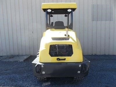 Compactadora Vibratoria Bomag BW145D de segunda mano en venta Ref.: 1571762061072654 No. 4