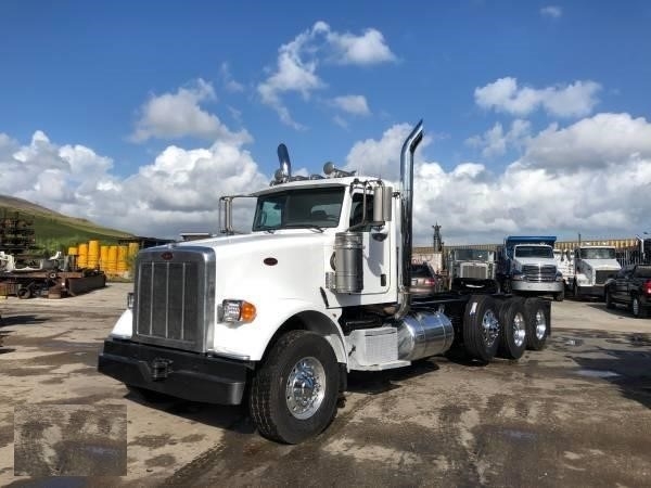 Off Road Truck Peterbilt 367