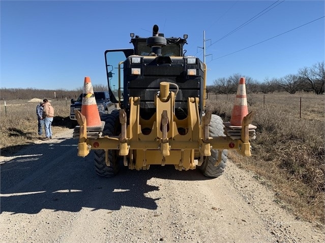 Motoconformadoras Caterpillar 12M seminueva en venta Ref.: 1575316238625620 No. 3