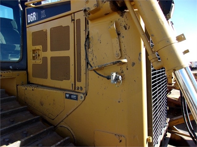 Tractores Sobre Orugas Caterpillar D6R en venta Ref.: 1575329569517714 No. 4