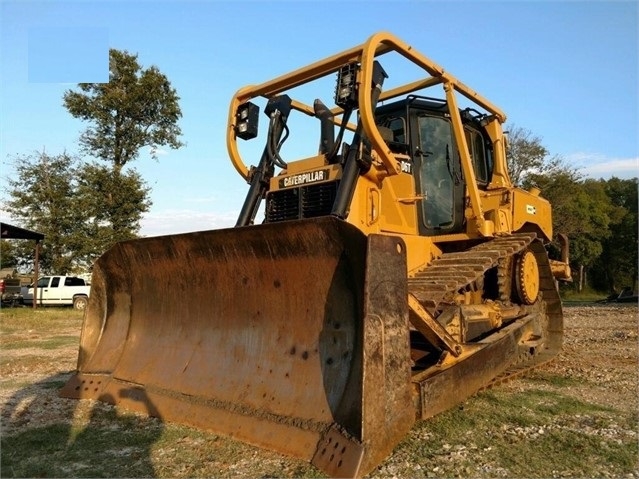 Dozers/tracks Caterpillar D6T