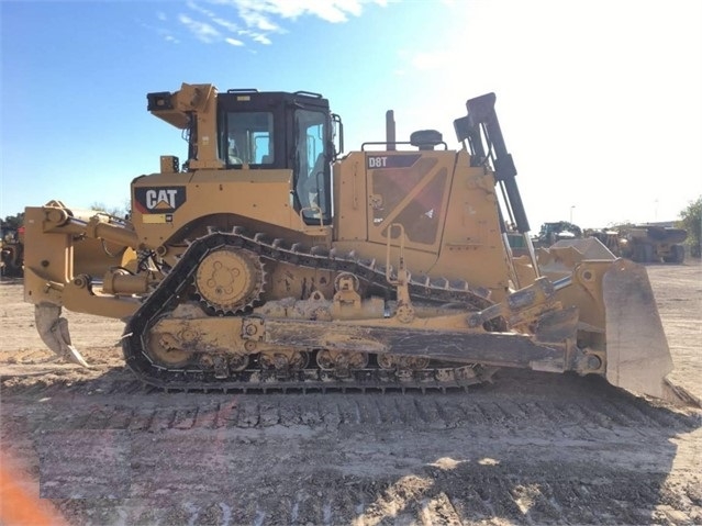 Dozers/tracks Caterpillar D8T