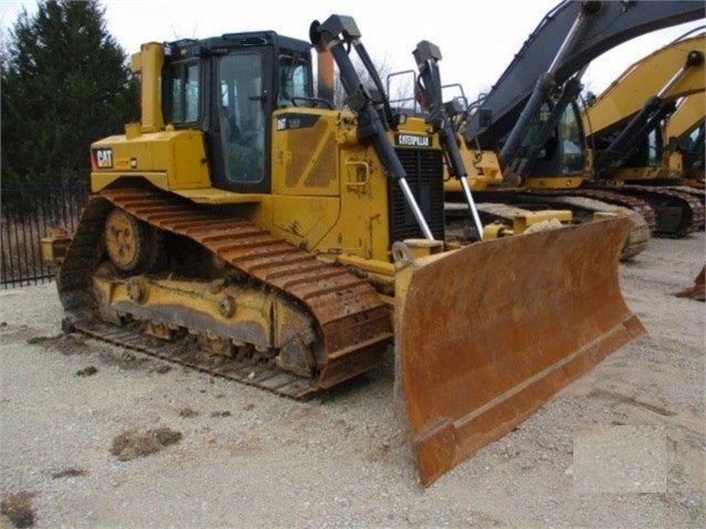 Dozers/tracks Caterpillar D6T