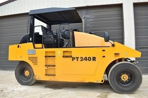 Compactors Tires Asphalt Volvo PT240R