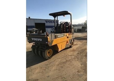 Compactadora Con Llantas Volvo PT125R usada Ref.: 1577382925622014 No. 2