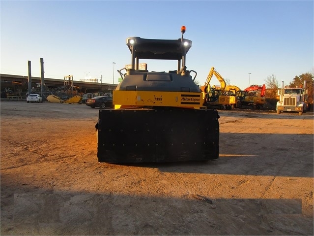 Compactors Tires Asphalt Dynapac CP2700