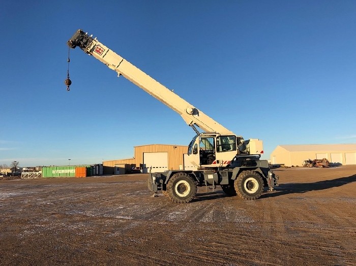 Cranes Terex RT230