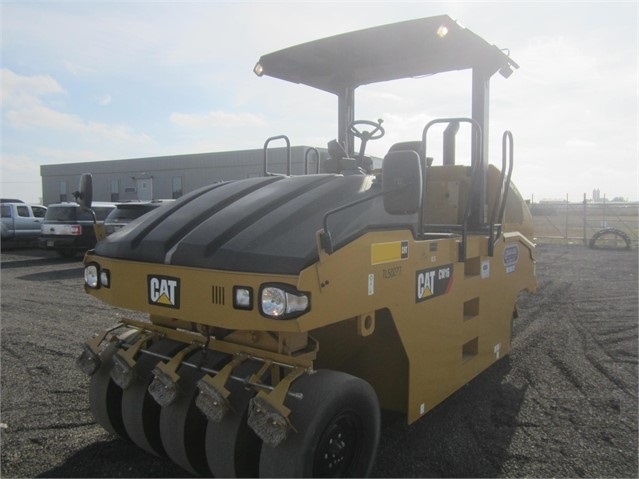 Compactadora Con Llantas Caterpillar CW16 de medio uso en venta Ref.: 1580333797720188 No. 2