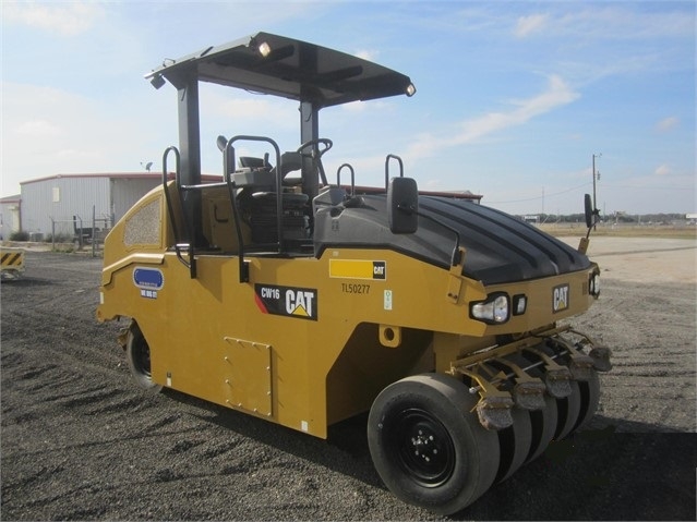 Compactadora Con Llantas Caterpillar CW16 de medio uso en venta Ref.: 1580333797720188 No. 3