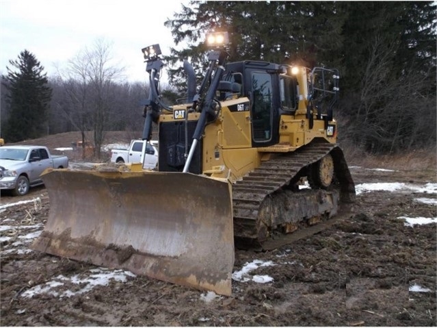 Dozers/tracks Caterpillar D6T