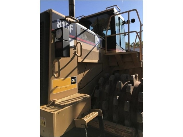 Compactadoras Suelos Y Rellenos Caterpillar 815F usada a buen pre Ref.: 1581023491720105 No. 4