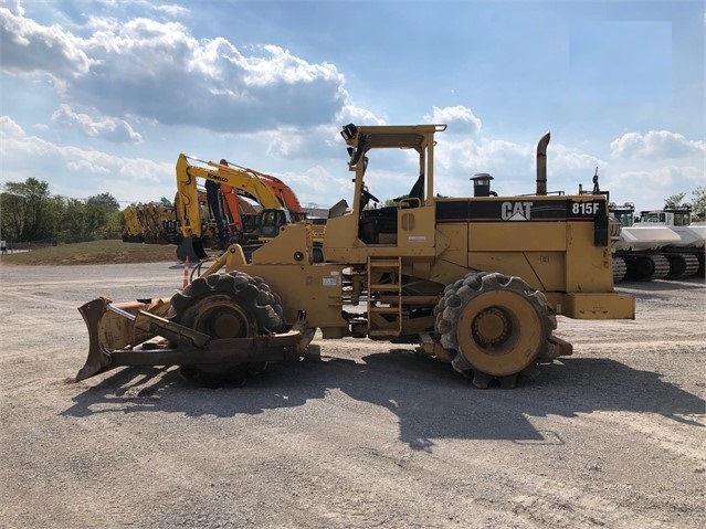 Compactadoras Suelos Y Rellenos Caterpillar 815F en venta Ref.: 1581025038836528 No. 2