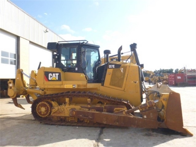 Tractores Sobre Orugas Caterpillar D7E en venta Ref.: 1581475968654702 No. 4