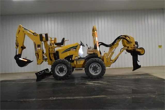 Trencher Vermeer RTX750