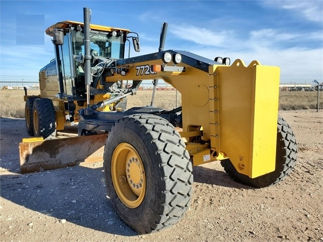 Motoconformadoras Deere 672G de medio uso en venta Ref.: 1581543524218738 No. 2