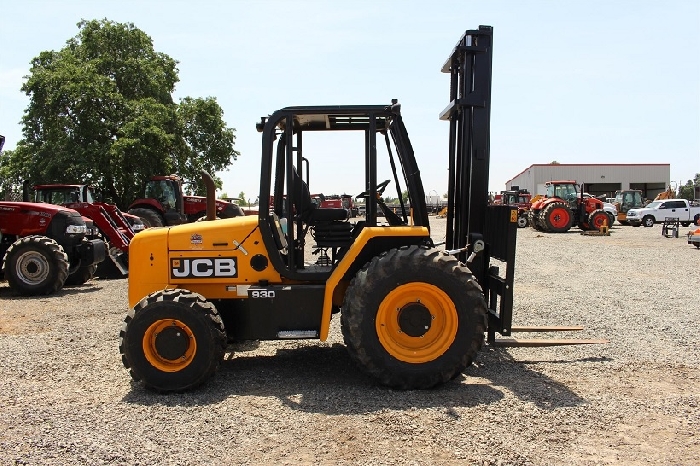 Freightelevator Jcb 930