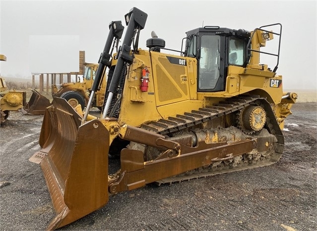 Dozers/tracks Caterpillar D8T