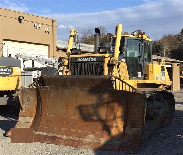 Tractores Sobre Orugas Komatsu D155AX