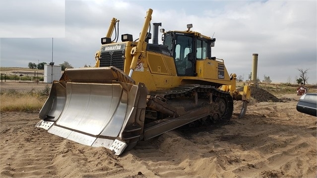 Tractores Sobre Orugas Komatsu D155AX en venta, usada Ref.: 1582587915673476 No. 2