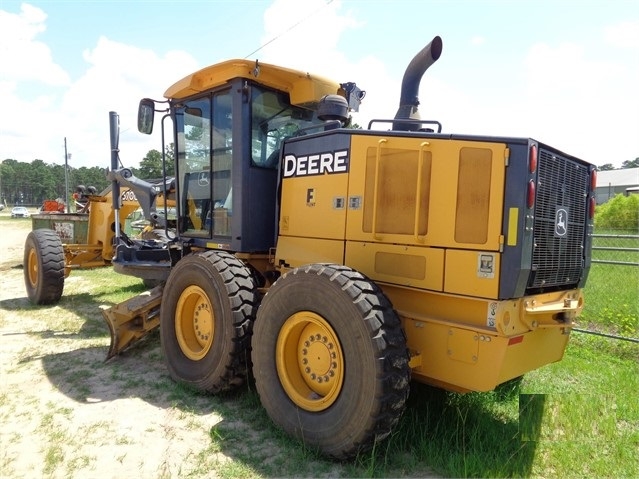 Motoconformadoras Deere 670G de medio uso en venta Ref.: 1582824120489488 No. 4