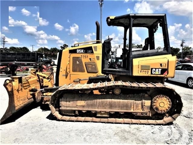 Dozers/tracks Caterpillar D5K