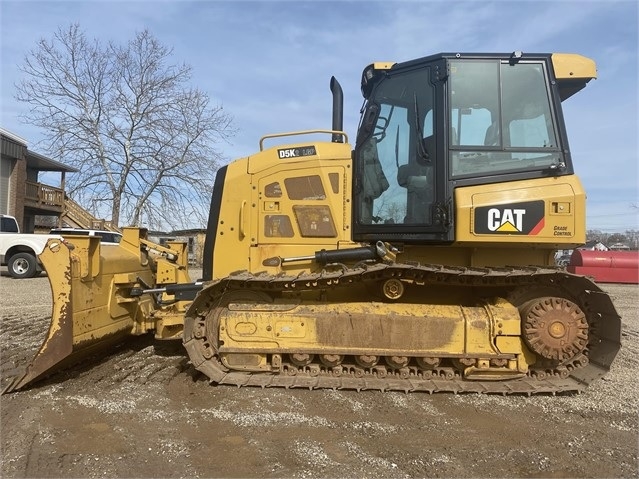 Dozers/tracks Caterpillar D5K