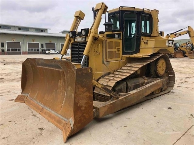 Dozers/tracks Caterpillar D6T