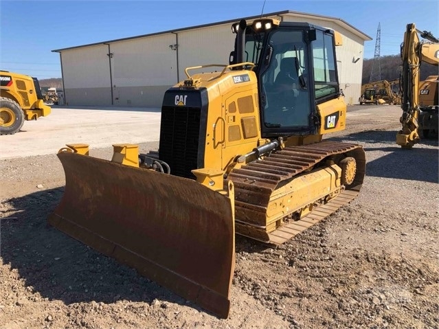 Dozers/tracks Caterpillar D5K