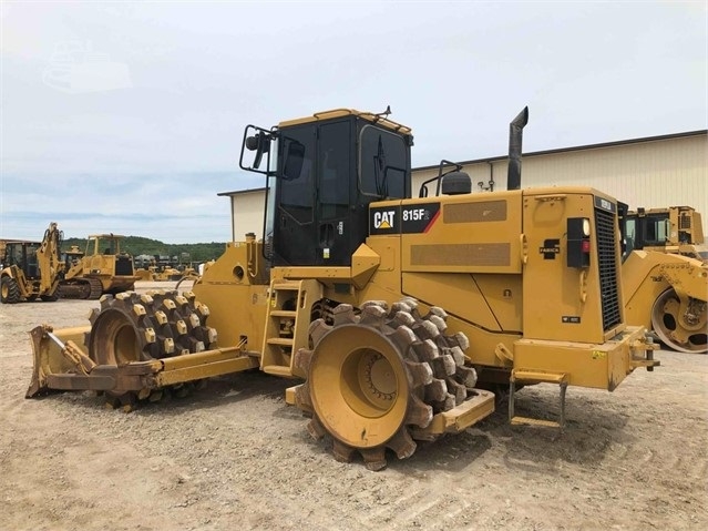 Compactadoras Suelos Y Rellenos Caterpillar 815F en venta Ref.: 1584052989799914 No. 4