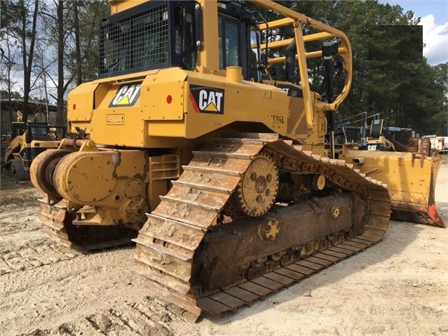 Tractores Sobre Orugas Caterpillar D6T en venta Ref.: 1584667277933667 No. 4