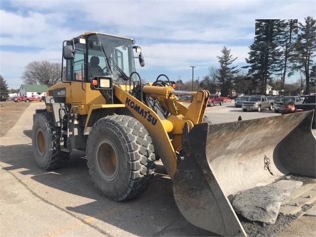 Wheel Loaders Komatsu WA250