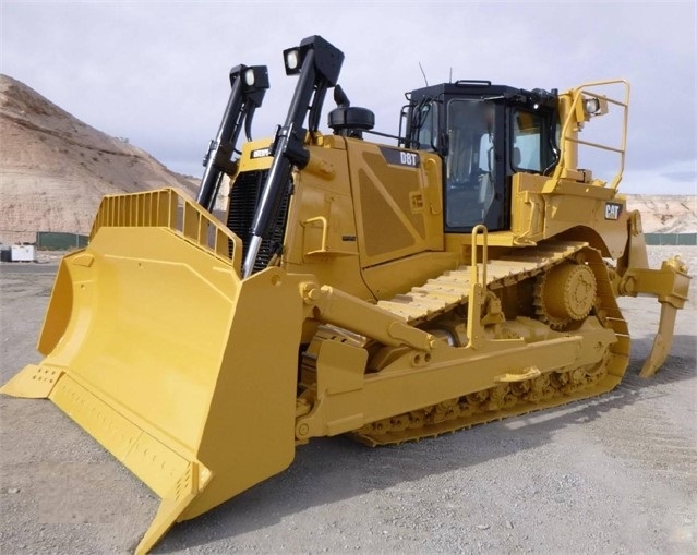 Dozers/tracks Caterpillar D8T