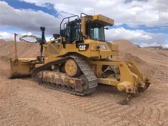 Dozers/tracks Caterpillar D6T