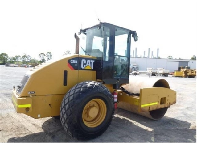 Compactadora Vibratoria Caterpillar CS54 en optimas condiciones Ref.: 1585972718085816 No. 3