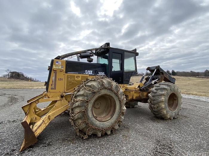 Forest Machines Caterpillar 525C