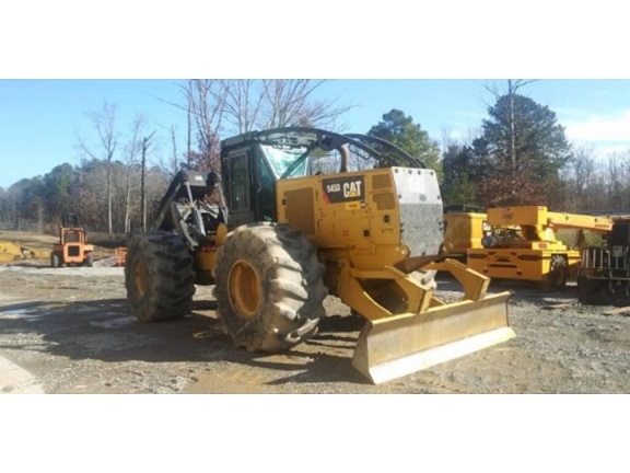 Forestales Maquinas Caterpillar 545D en buenas condiciones Ref.: 1586369268872611 No. 4