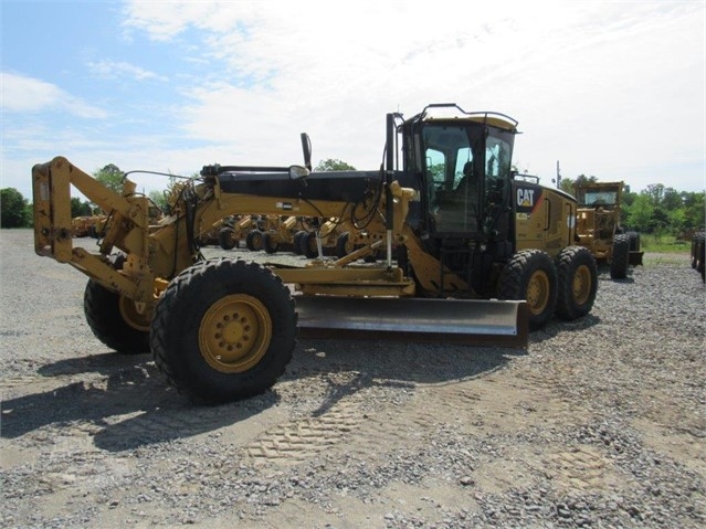 Motoconformadoras Caterpillar 120M de segunda mano en venta Ref.: 1586487389313454 No. 2