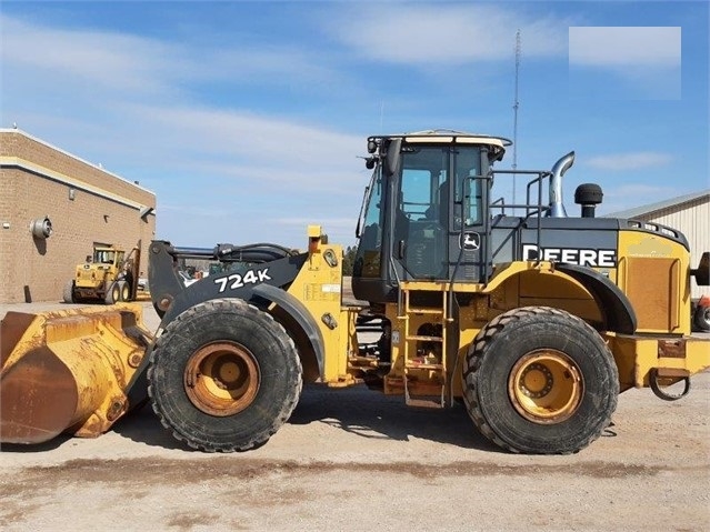 Cargadoras Sobre Ruedas Deere 724K seminueva en perfecto estado Ref.: 1586911065290531 No. 3