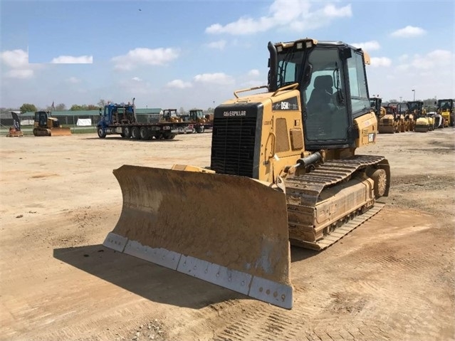 Dozers/tracks Caterpillar D5K