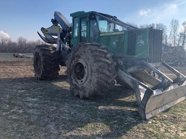 Forestales Maquinas Deere 848H de medio uso en venta Ref.: 1587067435548799 No. 2