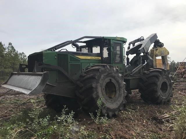 Forestales Maquinas Deere 748L