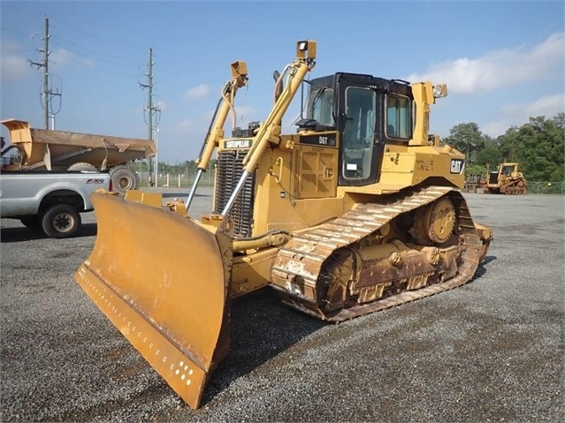 Dozers/tracks Caterpillar D6T