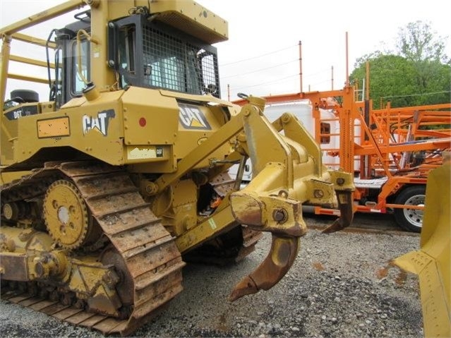 Tractores Sobre Orugas Caterpillar D6T en venta, usada Ref.: 1587689763321812 No. 3