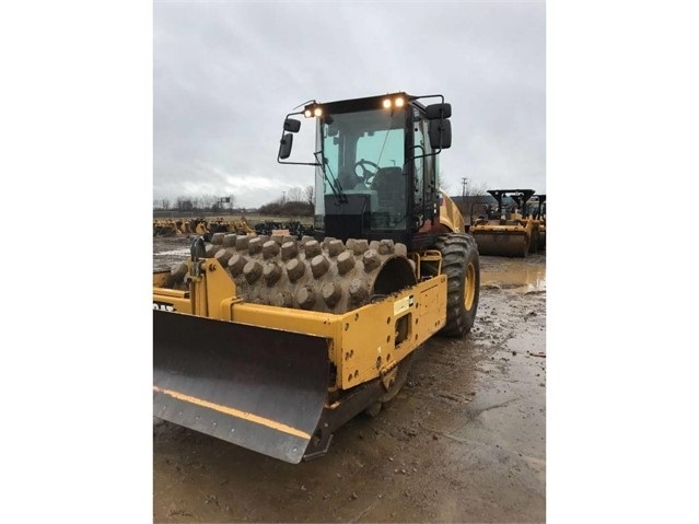 Compactadoras Suelos Y Rellenos Caterpillar CP56