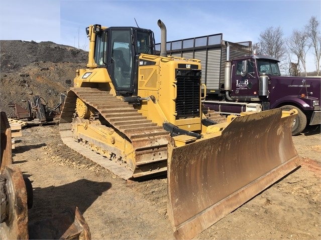 Dozers/tracks Caterpillar D6N