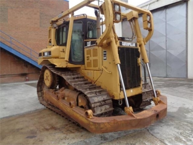 Dozers/tracks Caterpillar D6R