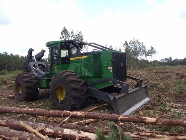 Forest Machines Deere 648L